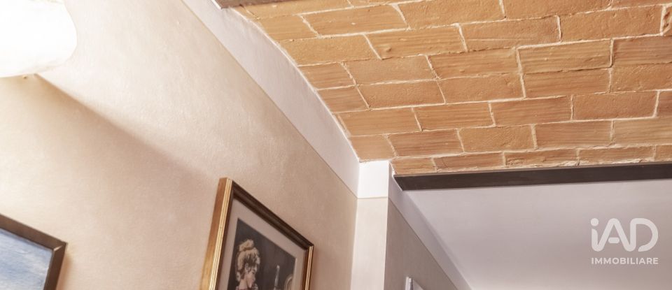 Farm 14 rooms of 454 m² in Reggello (50066)