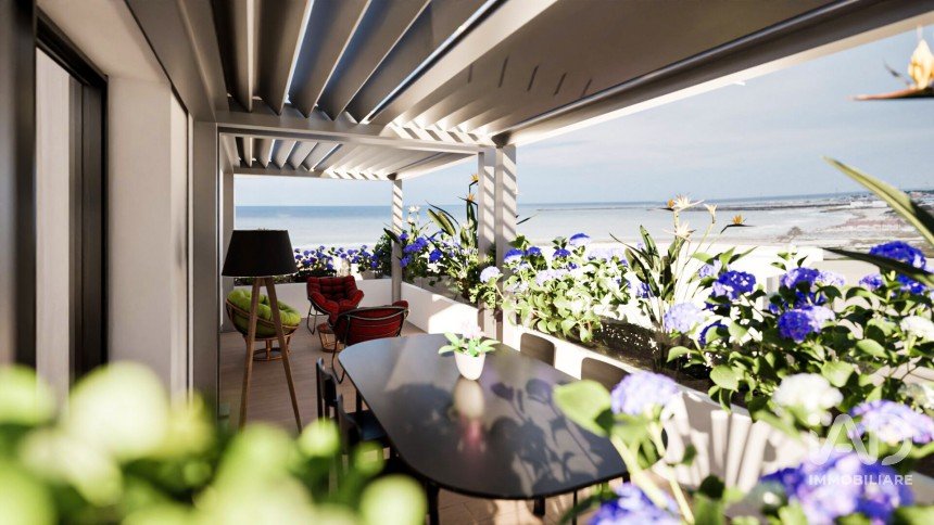 Appartamento 10 locali di 280 m² a Grottammare (63066)