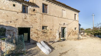 Casa indipendente / Villa 12 locali di 486 m² in Sant'Elpidio a Mare (63811)
