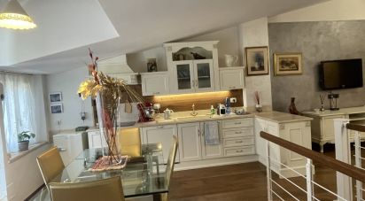 Three-room apartment of 139 m² in Arezzo (52100)