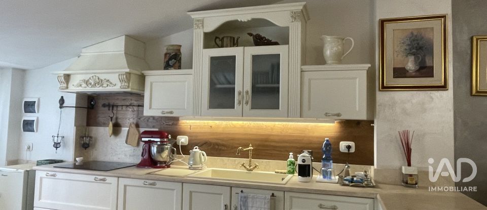 Trilocale di 139 m² a Arezzo (52100)