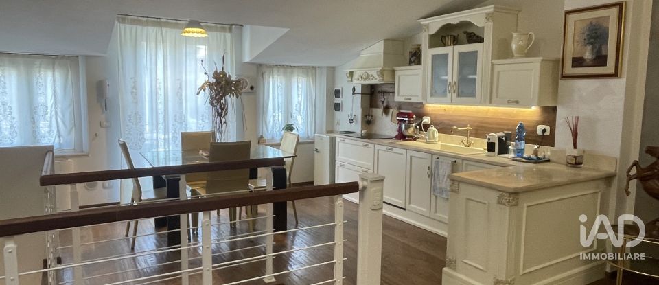 Trilocale di 139 m² a Arezzo (52100)