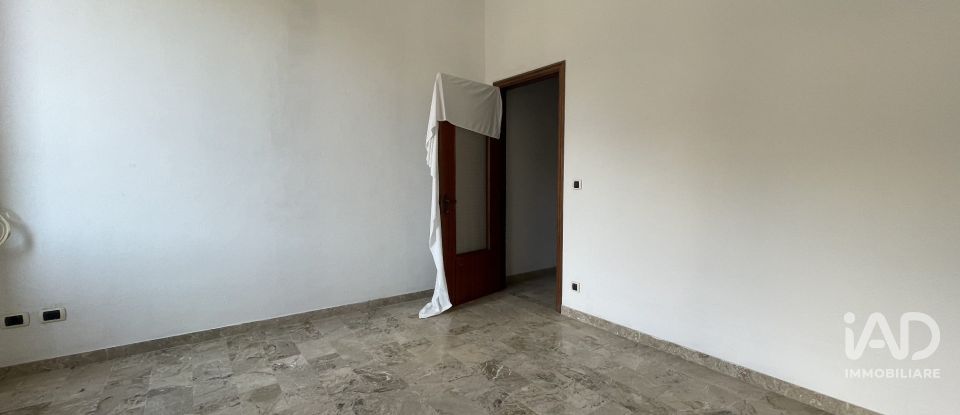 Three-room apartment of 70 m² in Varese Ligure (19028)