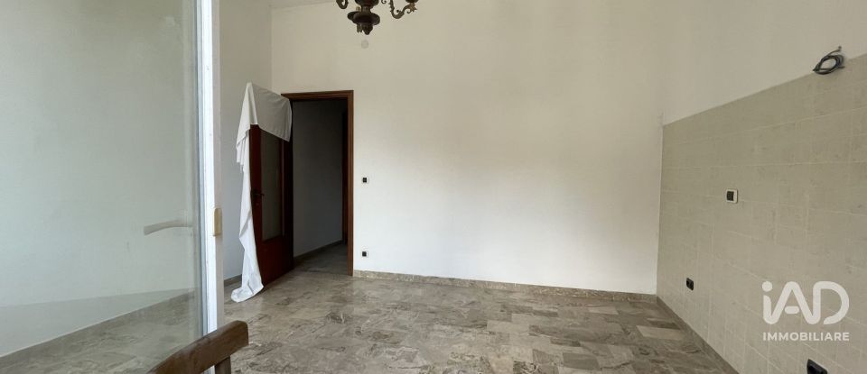 Three-room apartment of 70 m² in Varese Ligure (19028)