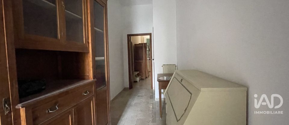 Three-room apartment of 70 m² in Varese Ligure (19028)