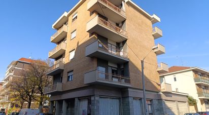Quadrilocale di 81 m² a Torino (10142)