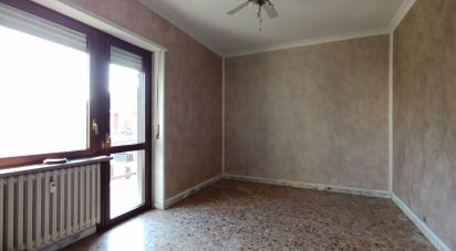 Quadrilocale di 81 m² a Torino (10142)