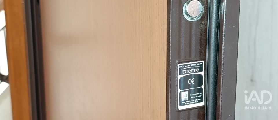 Quadrilocale di 81 m² a Torino (10142)