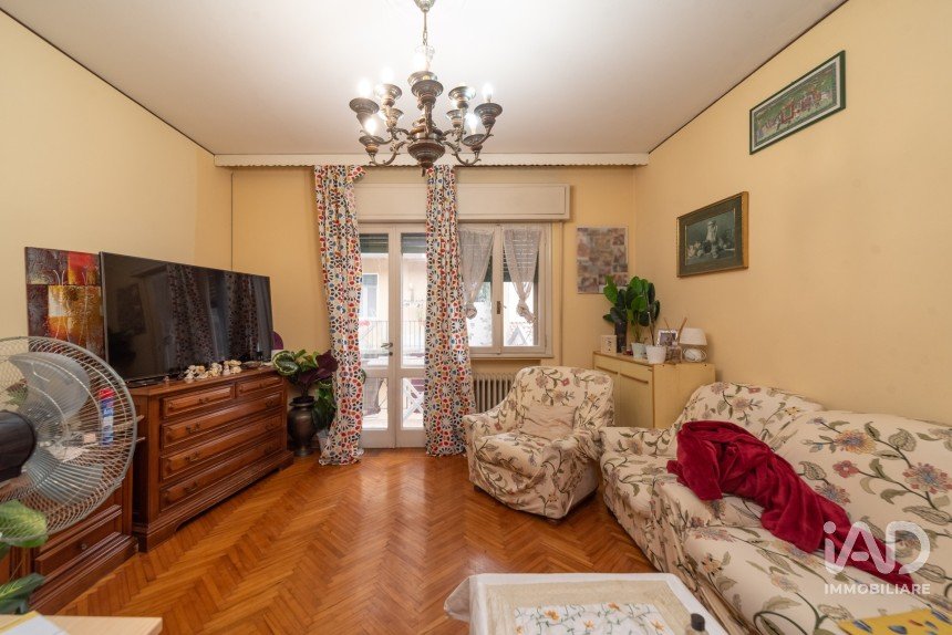 Apartment 5 rooms of 92 m² in Padova (35132)