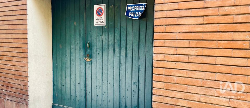 Apartment 5 rooms of 92 m² in Padova (35132)