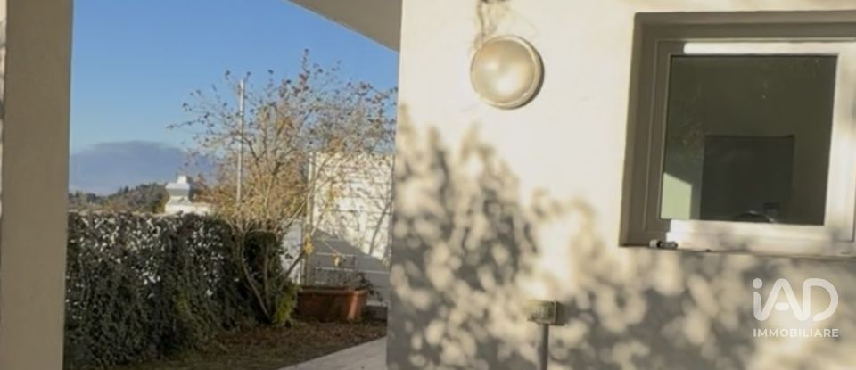 Casa indipendente 9 locali di 220 m² in Vicenza (36100)