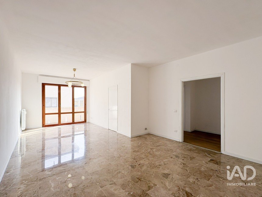 Quadrilocale di 100 m² a Padova (35133)