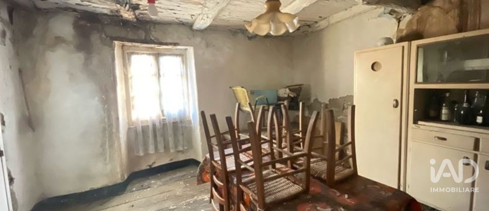 Rustico 0 locali di 190 m² in Varese Ligure (19028)