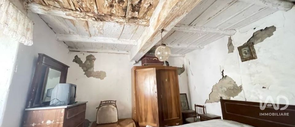 Rustico 0 locali di 190 m² in Varese Ligure (19028)