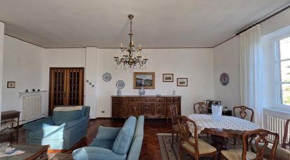 Appartamento 6 locali di 159 m² a Savona (17100)