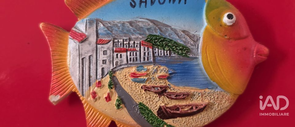 Apartment 6 rooms of 159 m² in Savona (17100)