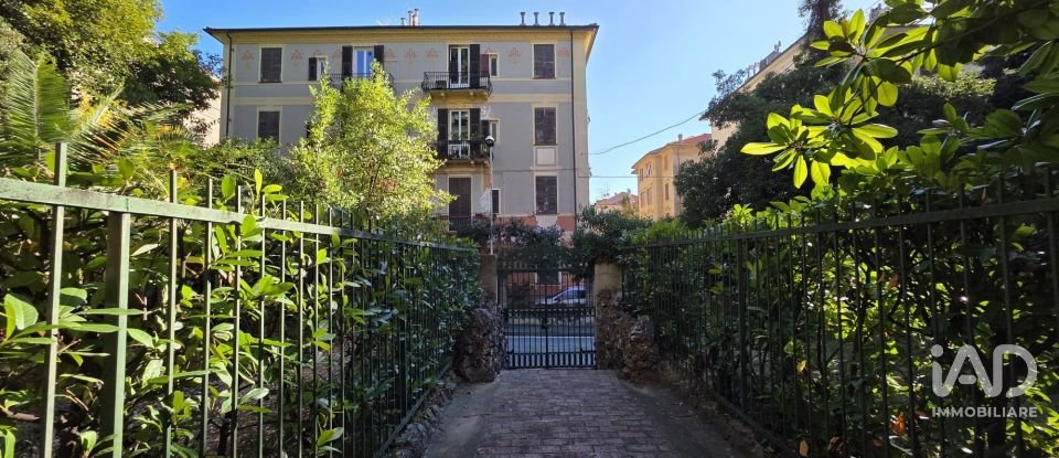 Apartment 6 rooms of 159 m² in Savona (17100)