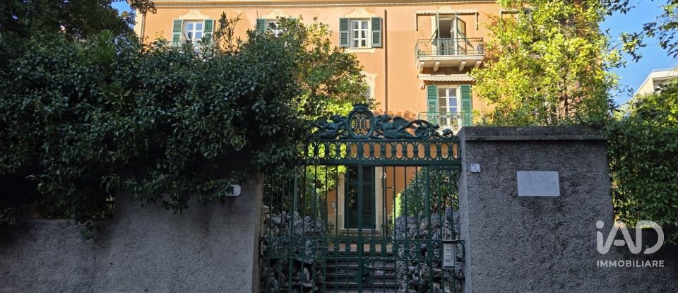 Apartment 6 rooms of 159 m² in Savona (17100)