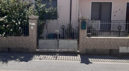 Village house 6 rooms of 155 m² in Borutta (07040)