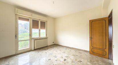 Appartamento 7 locali di 104 m² a Loreto (60025)