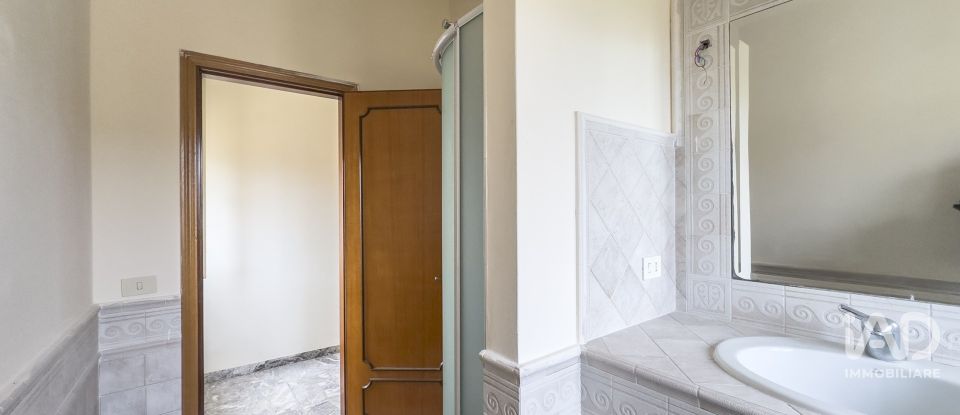 Appartamento 7 locali di 104 m² a Loreto (60025)