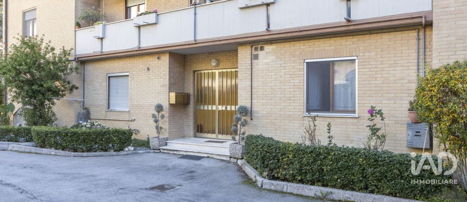 Appartamento 6 locali di 135 m² a Filottrano (60024)