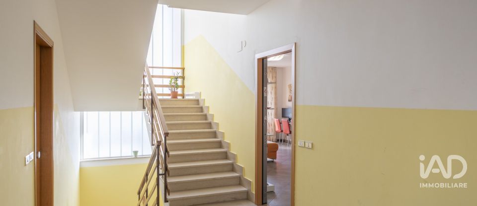 Appartamento 6 locali di 135 m² a Filottrano (60024)