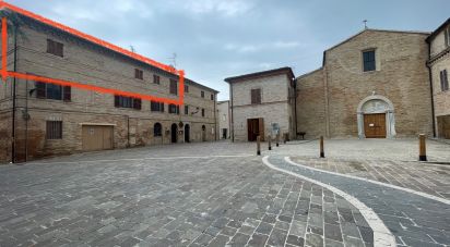 Appartamento 7 locali di 165 m² a Montelupone (62010)