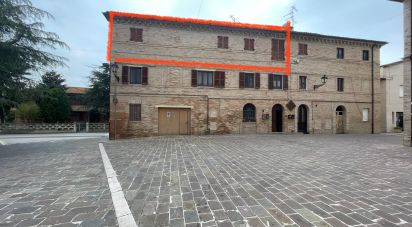 Appartamento 7 locali di 165 m² a Montelupone (62010)