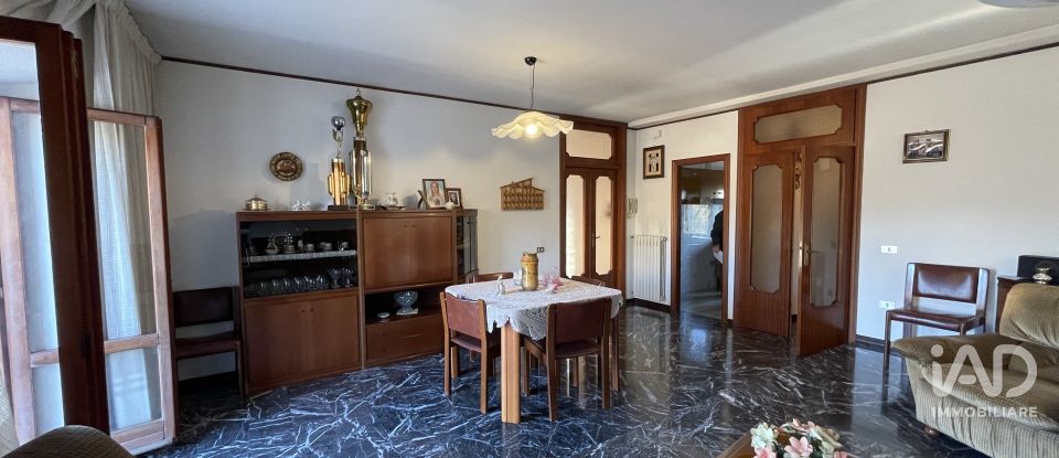 Appartamento 7 locali di 165 m² a Montelupone (62010)