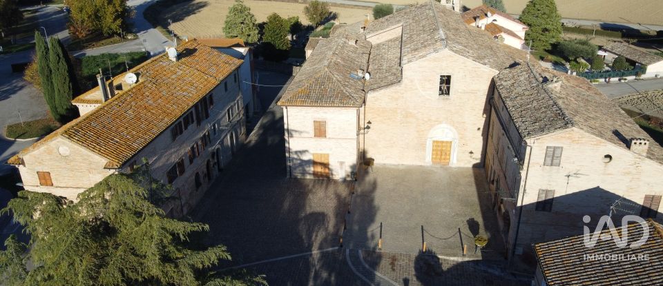 Appartamento 7 locali di 165 m² a Montelupone (62010)