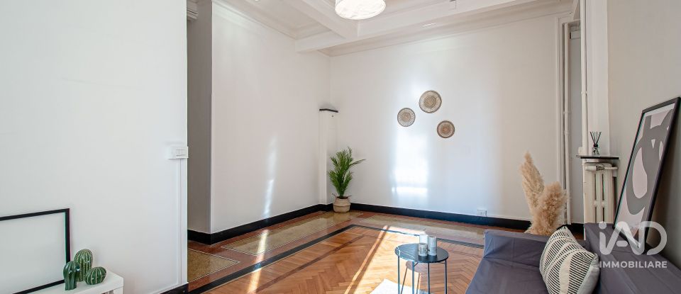 Apartment 8 rooms of 128 m² in Genova (16122)