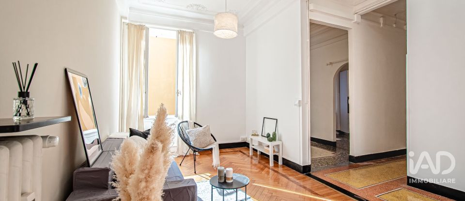 Apartment 8 rooms of 128 m² in Genova (16122)