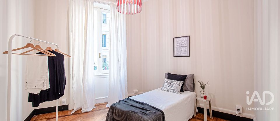 Apartment 8 rooms of 128 m² in Genova (16122)