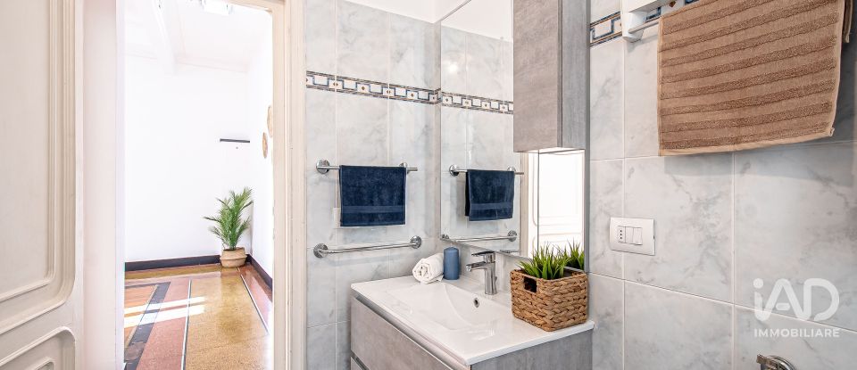 Apartment 8 rooms of 128 m² in Genova (16122)