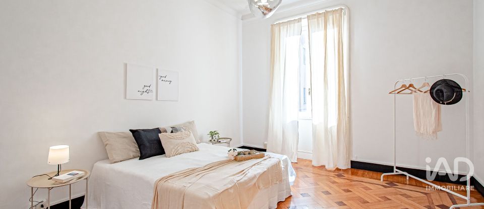 Apartment 8 rooms of 128 m² in Genova (16122)