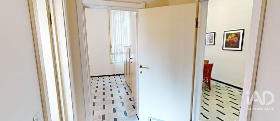 Appartamento 7 locali di 96 m² a Arenzano (16011)