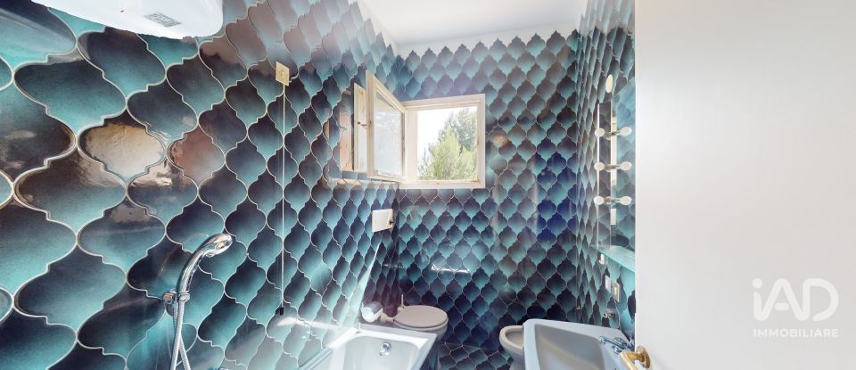 Appartamento 7 locali di 96 m² a Arenzano (16011)