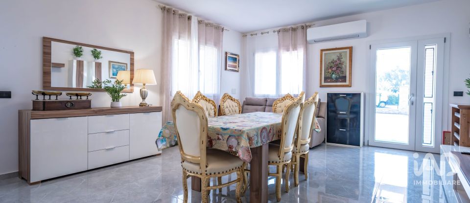 Villa a schiera 4 locali di 179 m² in Sala Bolognese (40010)