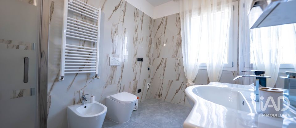 Villa a schiera 4 locali di 179 m² in Sala Bolognese (40010)