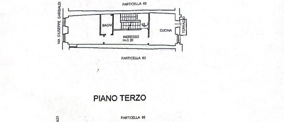 Three-room apartment of 70 m² in Varese Ligure (19028)