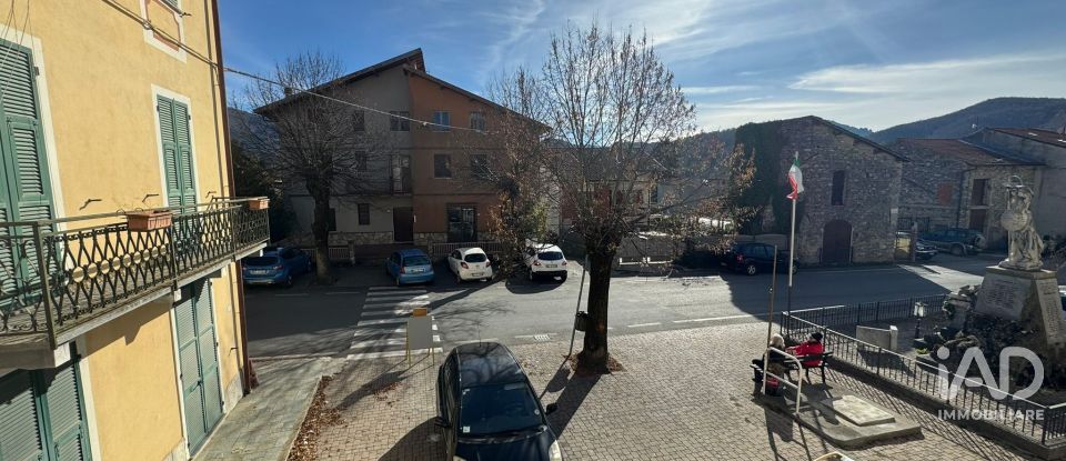 Appartamento 8 locali di 129 m² a Bardineto (17057)
