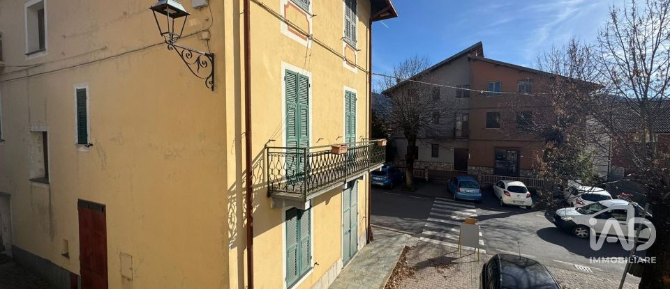 Appartamento 8 locali di 129 m² a Bardineto (17057)