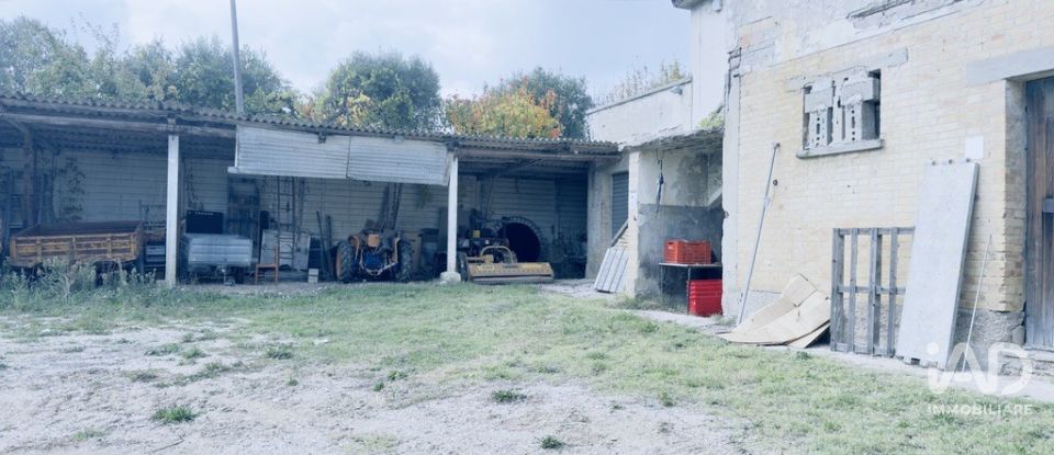 Casa indipendente 10 locali di 450 m² in Monteprandone (63076)