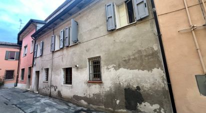 Rifugio 4 locali di 88 m² in Finale Emilia (41034)