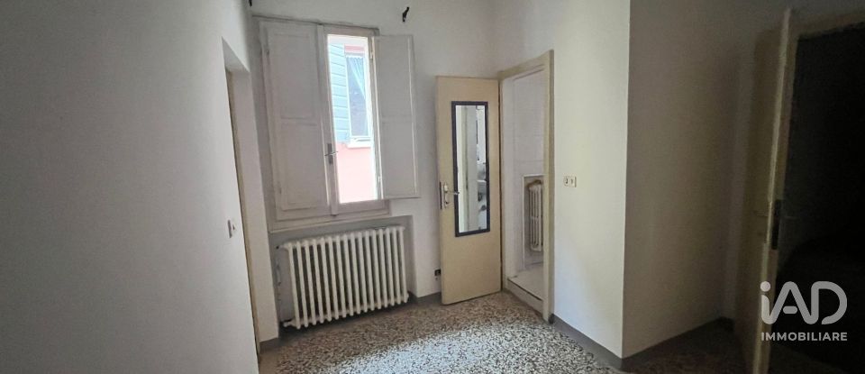 Rifugio 4 locali di 88 m² in Finale Emilia (41034)
