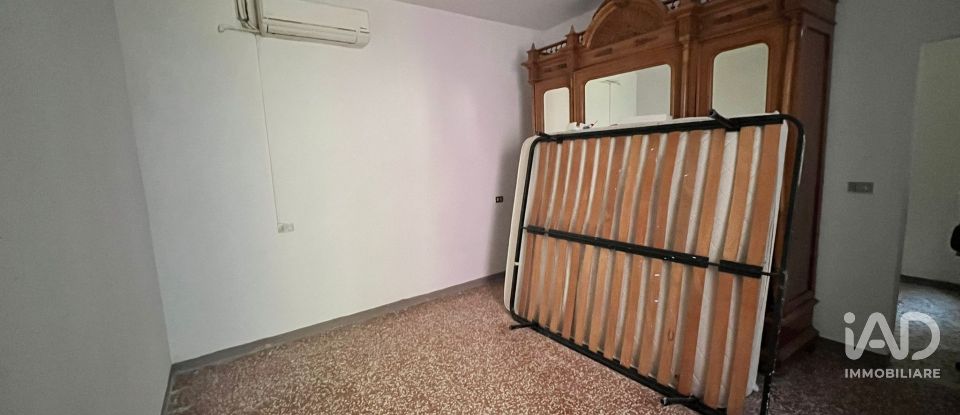 Rifugio 4 locali di 88 m² in Finale Emilia (41034)