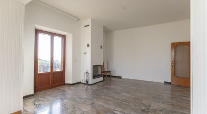 Appartamento 6 locali di 194 m² a Castelfidardo (60022)