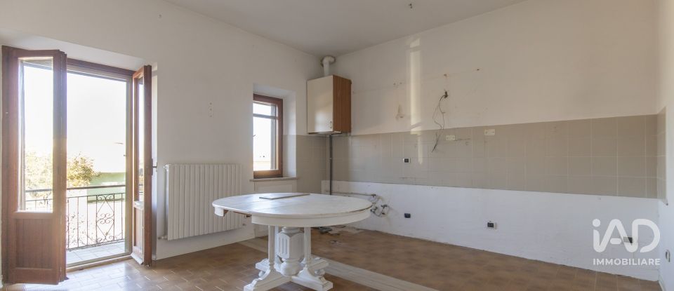 Appartamento 6 locali di 194 m² a Castelfidardo (60022)