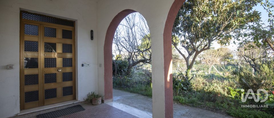 Appartamento 6 locali di 194 m² a Castelfidardo (60022)